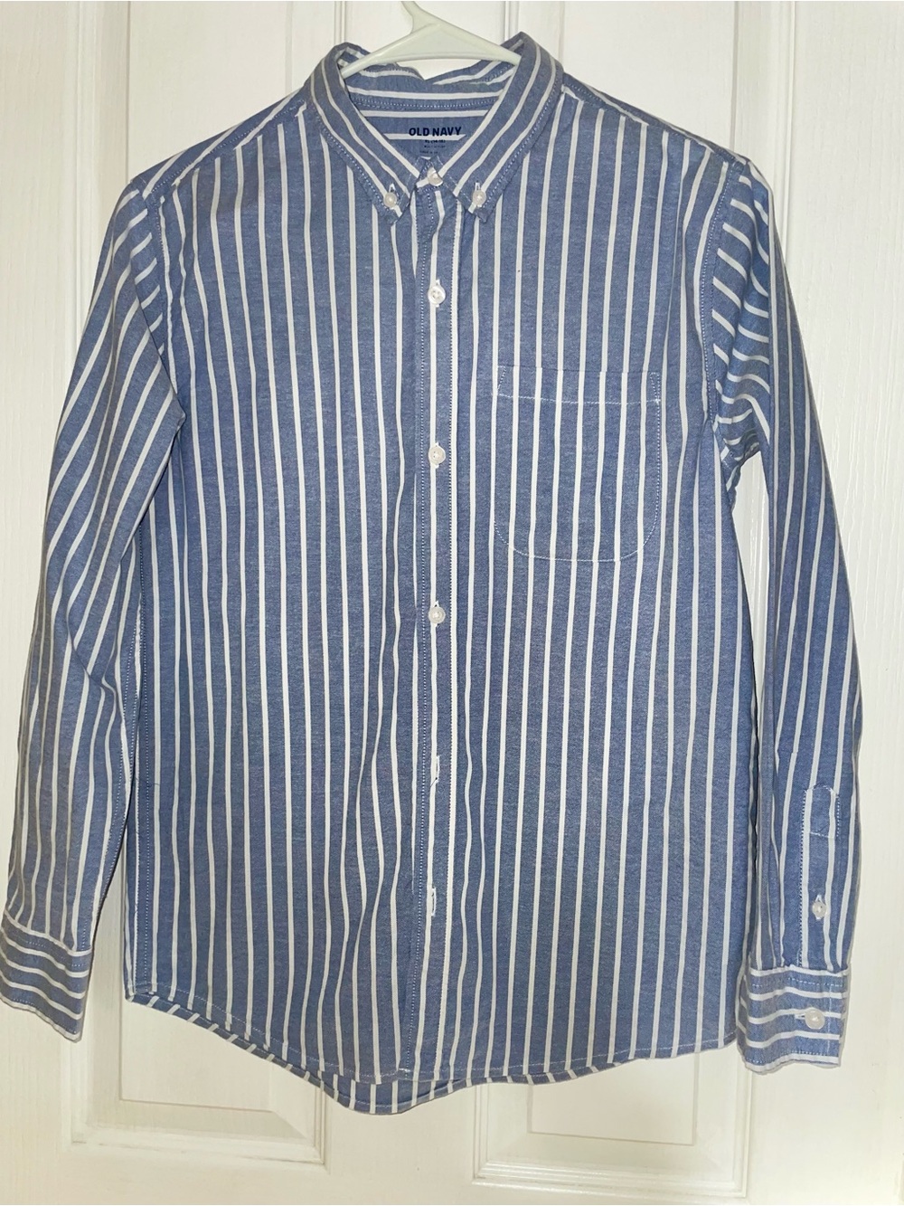 Old Navy Blue & White Vertical Stripe Button-Down Shirt Kids